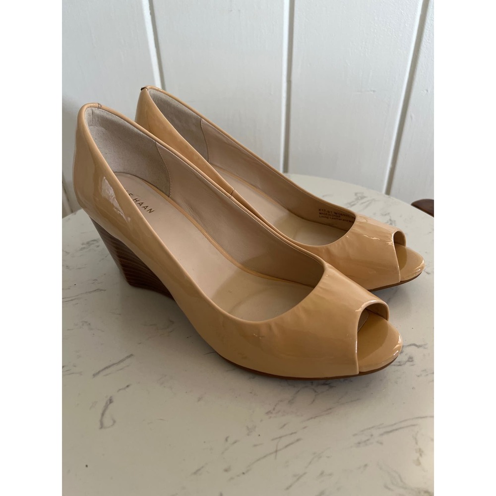 Cole HAAN wedges 9.5